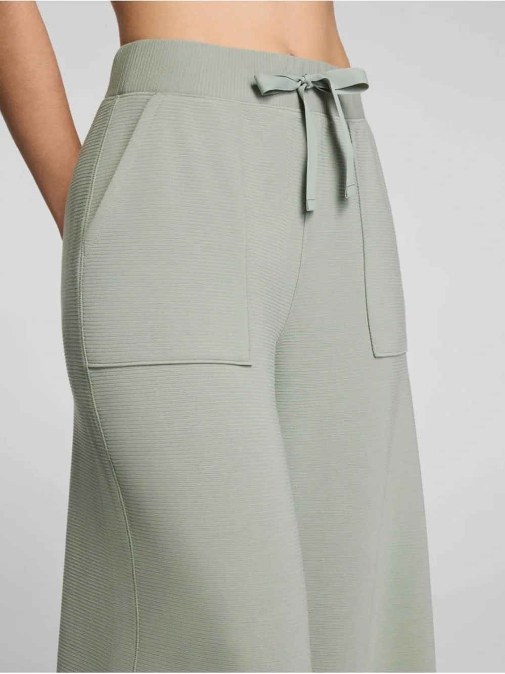 NWT SPANX AirEssentials® French Rib Wide Leg Pant - Picture 3 of 8